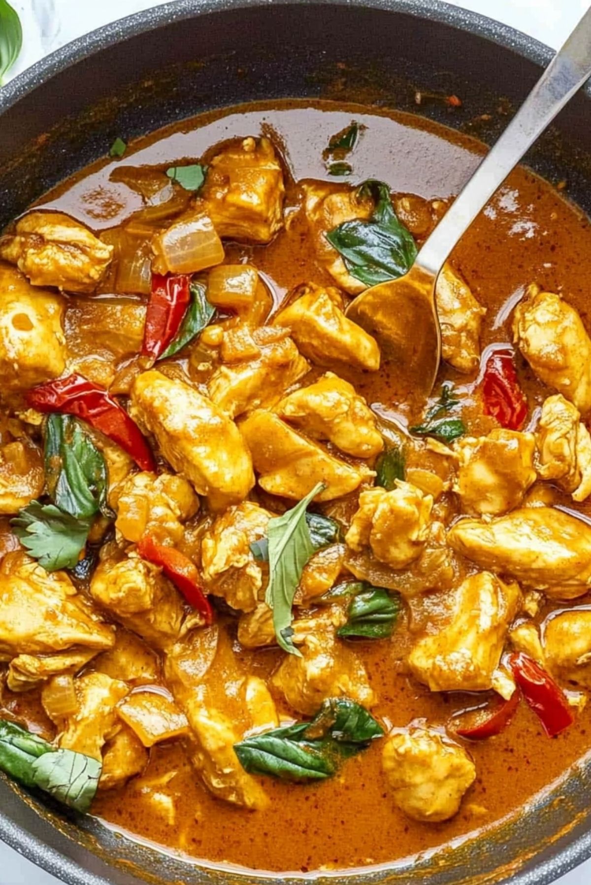 Panang Chicken Curry: A Creamy, Flavorful Dish That Will Transport You Straight to Thailand