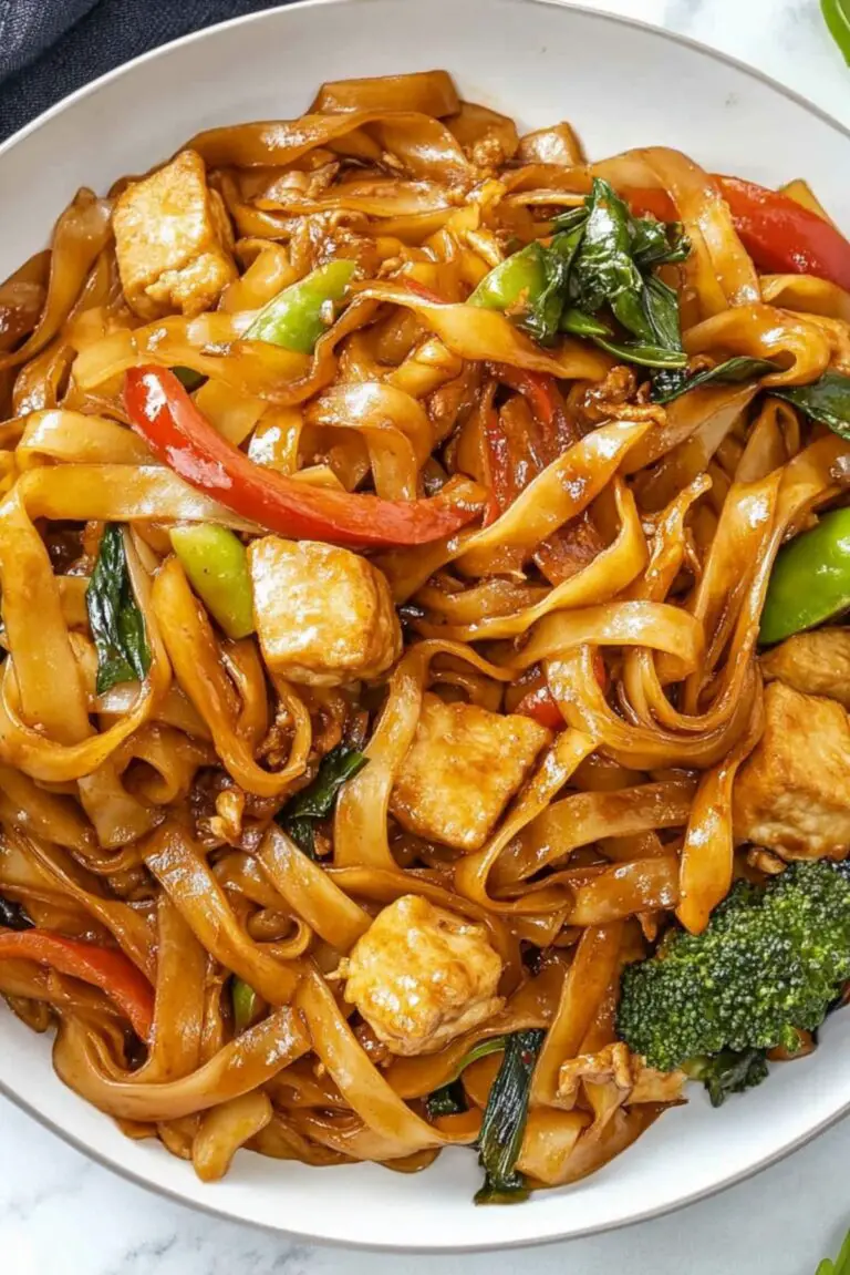 Drunken Noodles (Pad Kee Mao): A Spicy, Stir-Fry Sensation