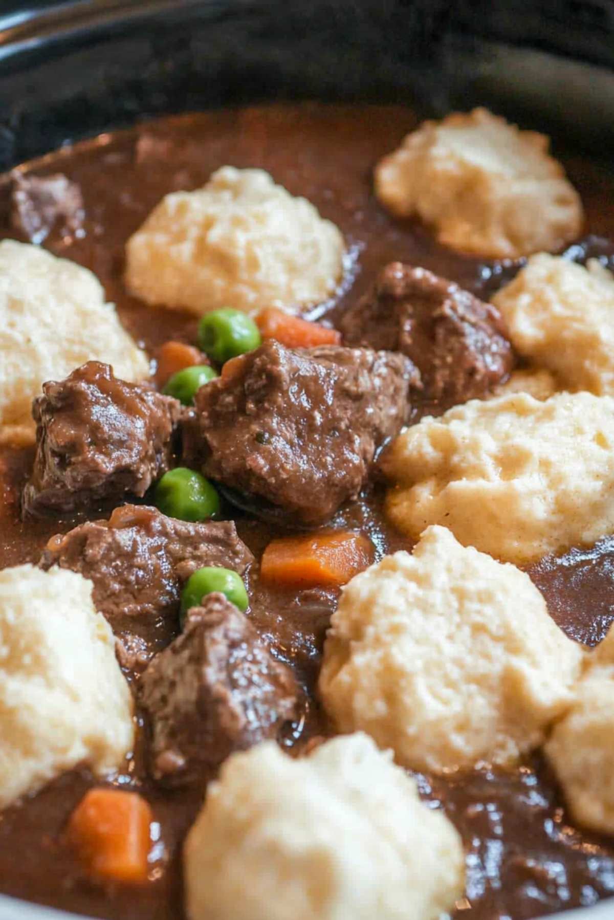 Slow Cooker Beef Stew and Dumplings: A Hearty and Cozy Meal for Any Day