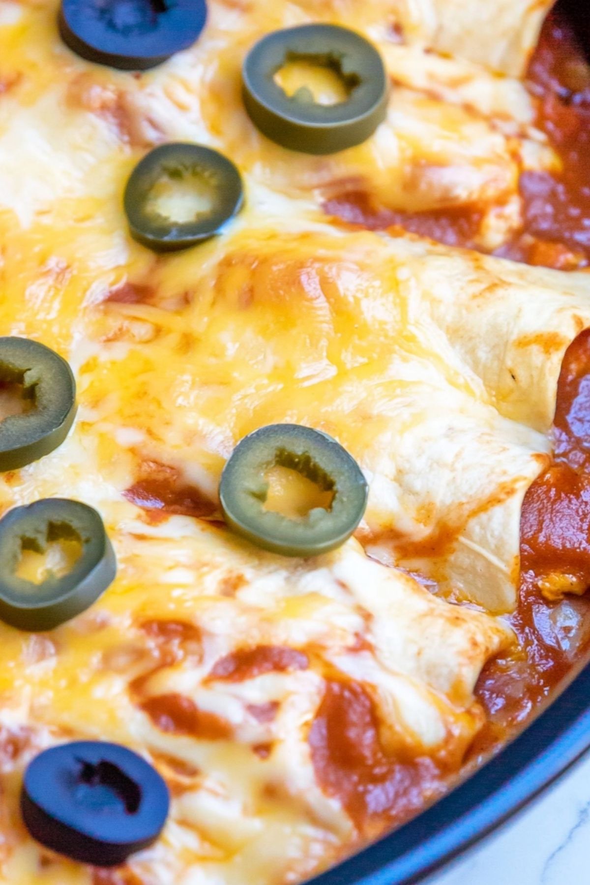 Slow Cooker Chicken Enchiladas