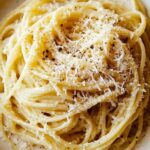 Cacio e Pepe – The Simplest Yet Most Delicious Italian Pasta You’ll Ever Make