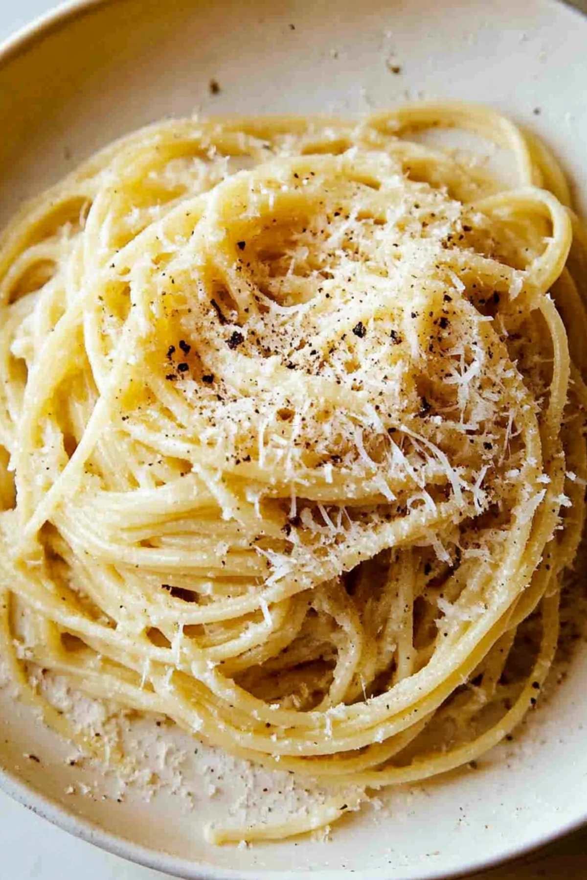 Cacio e Pepe – The Simplest Yet Most Delicious Italian Pasta You’ll Ever Make