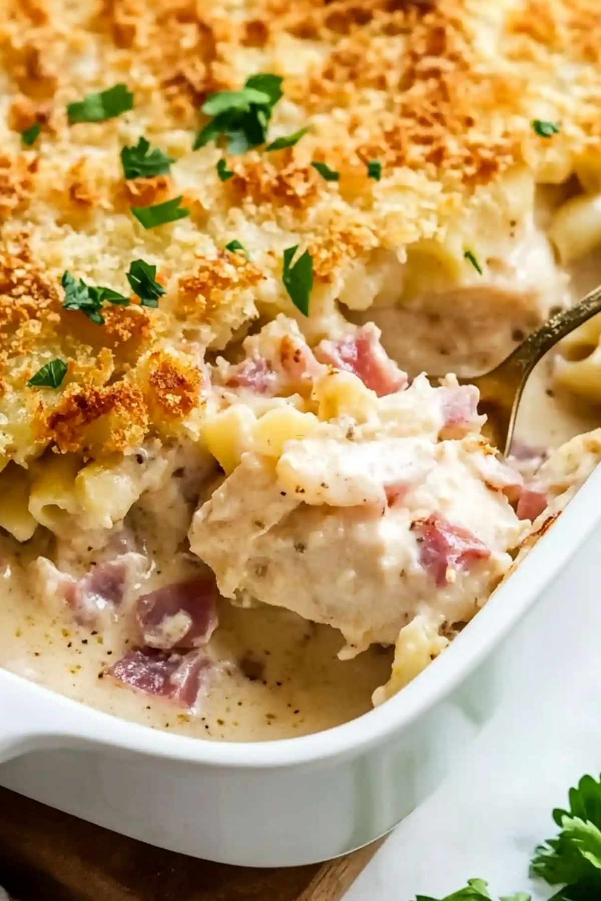 Chicken Cordon Bleu Casserole: A Cozy Twist on a Classic Dish