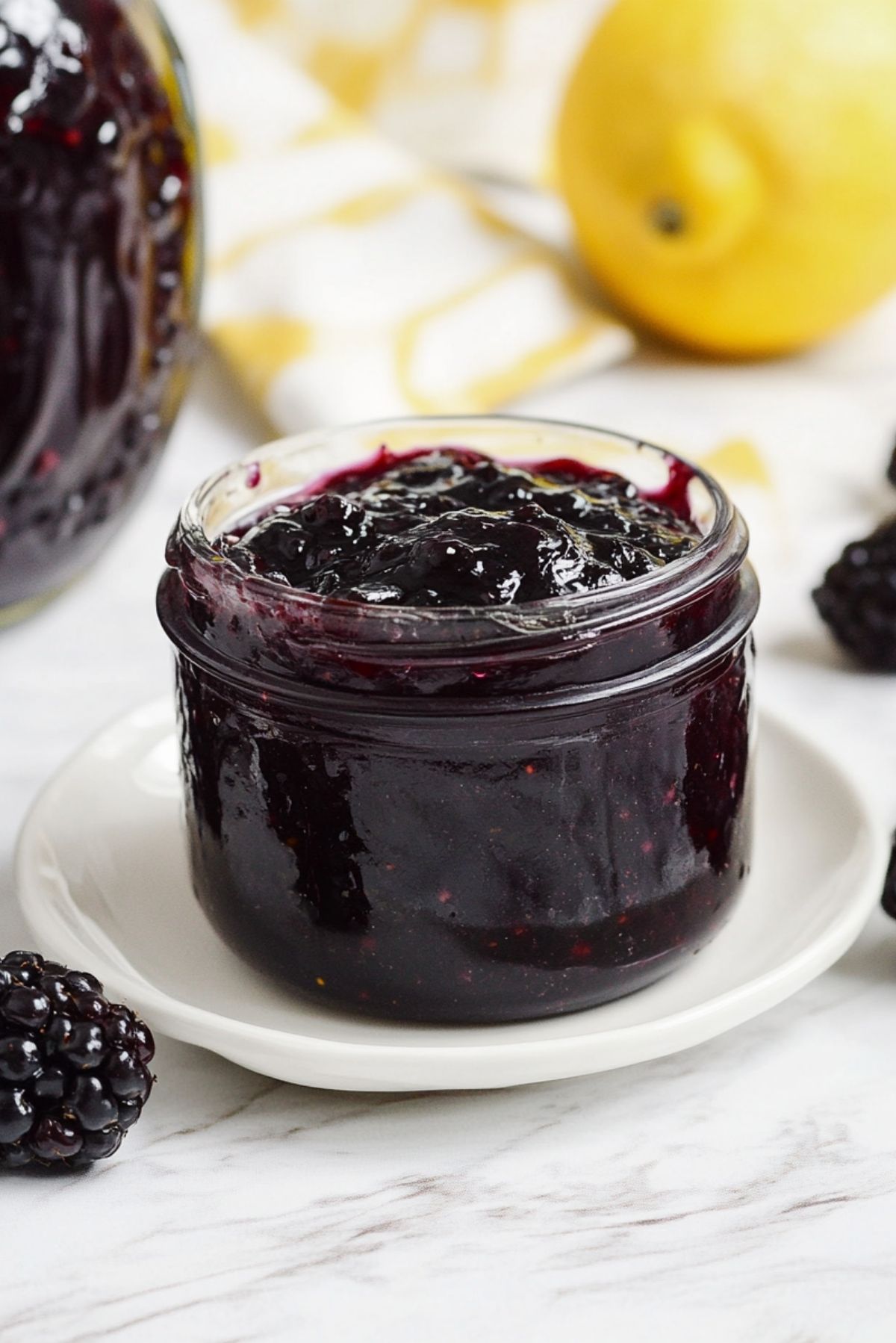 Blackberry Vanilla Bourbon Jam: A Sweet and Spirited Spread