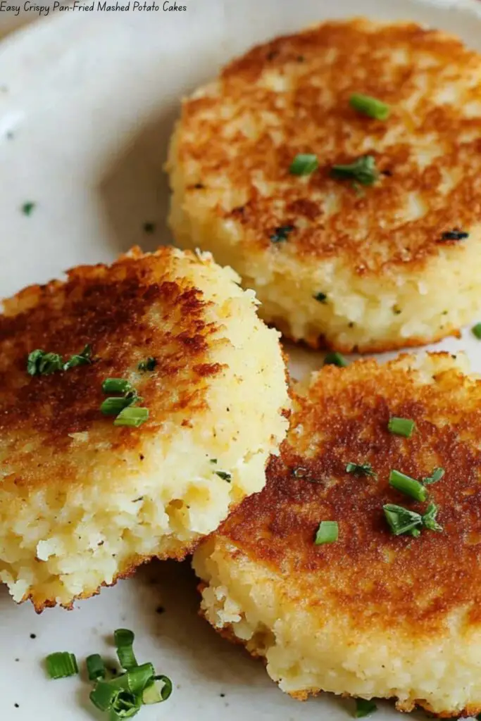 Easy Crispy Pan-Fried Mashed Potato Cakes 4 Easy Crispy Pan-Fried Mashed Potato Cakes