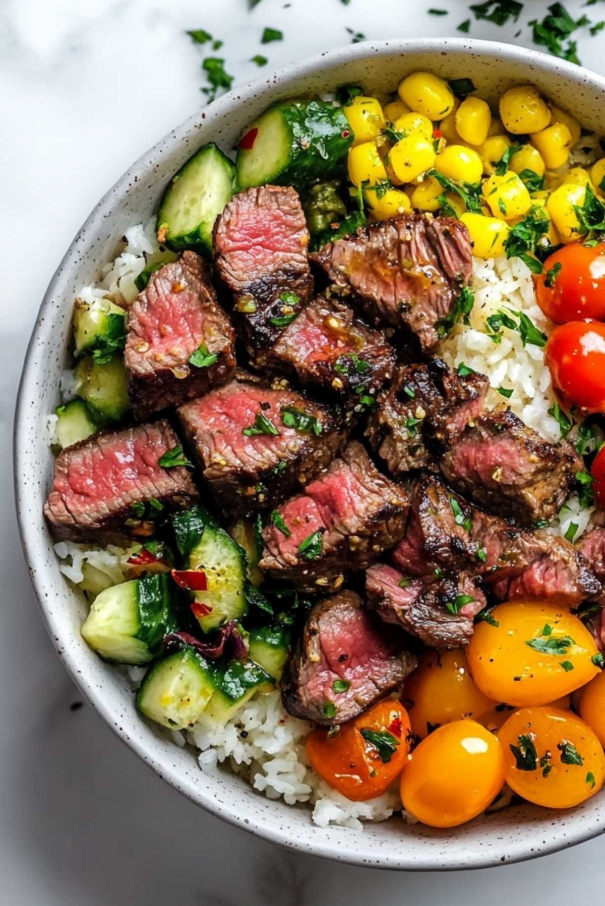 Delicious Mediterranean Steak Bowls: A Quick and Healthy Recipe