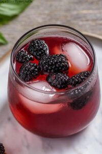 Easy & Delicious Blackberry Iced Tea