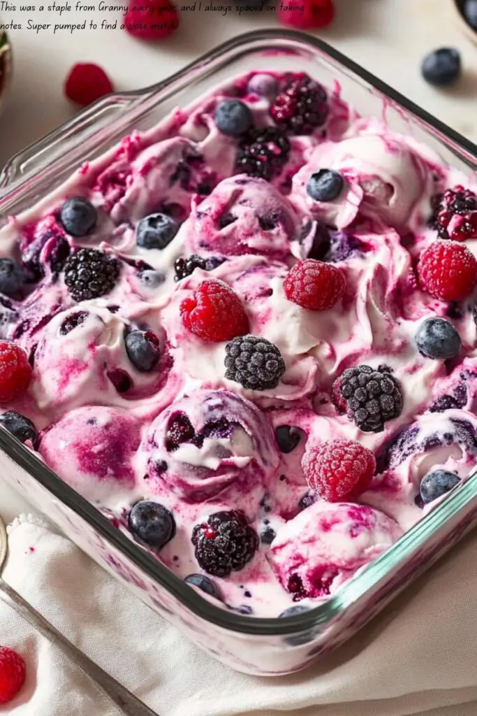 Delightful Fruit Salad with a Creamy Twist! 4 Delightful Fruit Salad with a Creamy Twist!