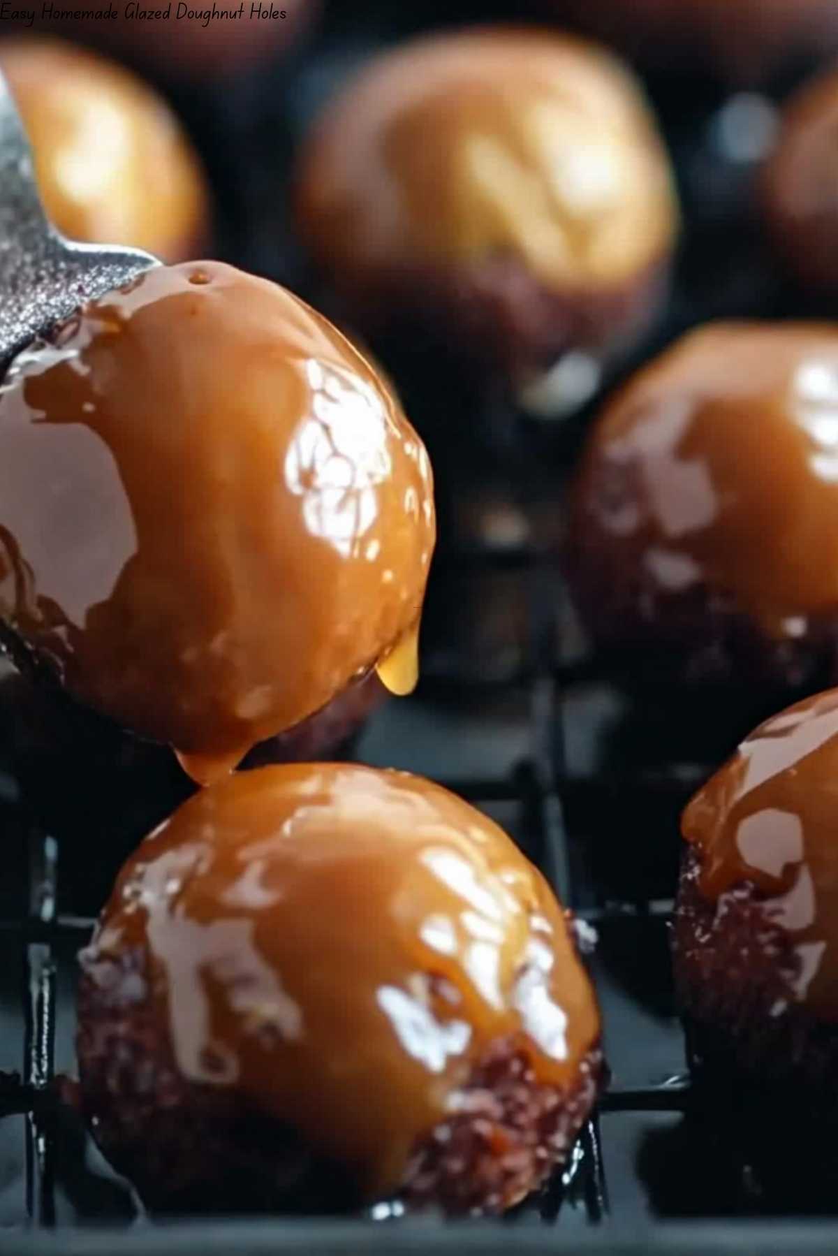 Easy Homemade Glazed Doughnut Holes