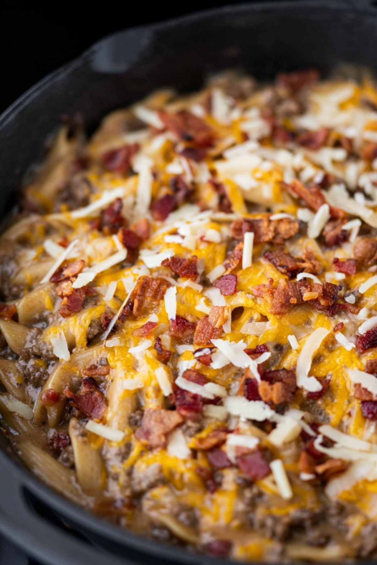 Bacon Cheeseburger Ground Beef Pasta Skillet