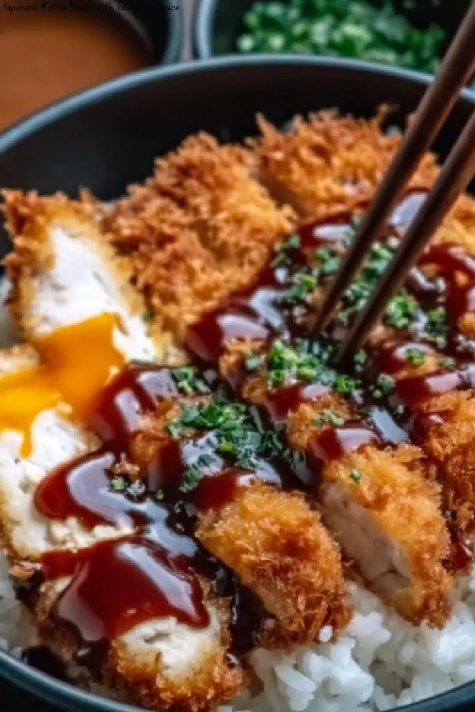 Japanese Katsu Bowls with Tonkatsu Sauce 4 Japanese Katsu Bowls with Tonkatsu Sauce