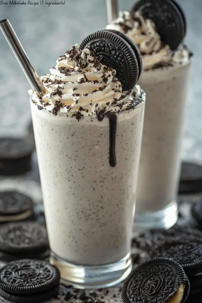 Oreo Milkshake Recipe (3 Ingredients) 4 Oreo Milkshake Recipe (3 Ingredients)