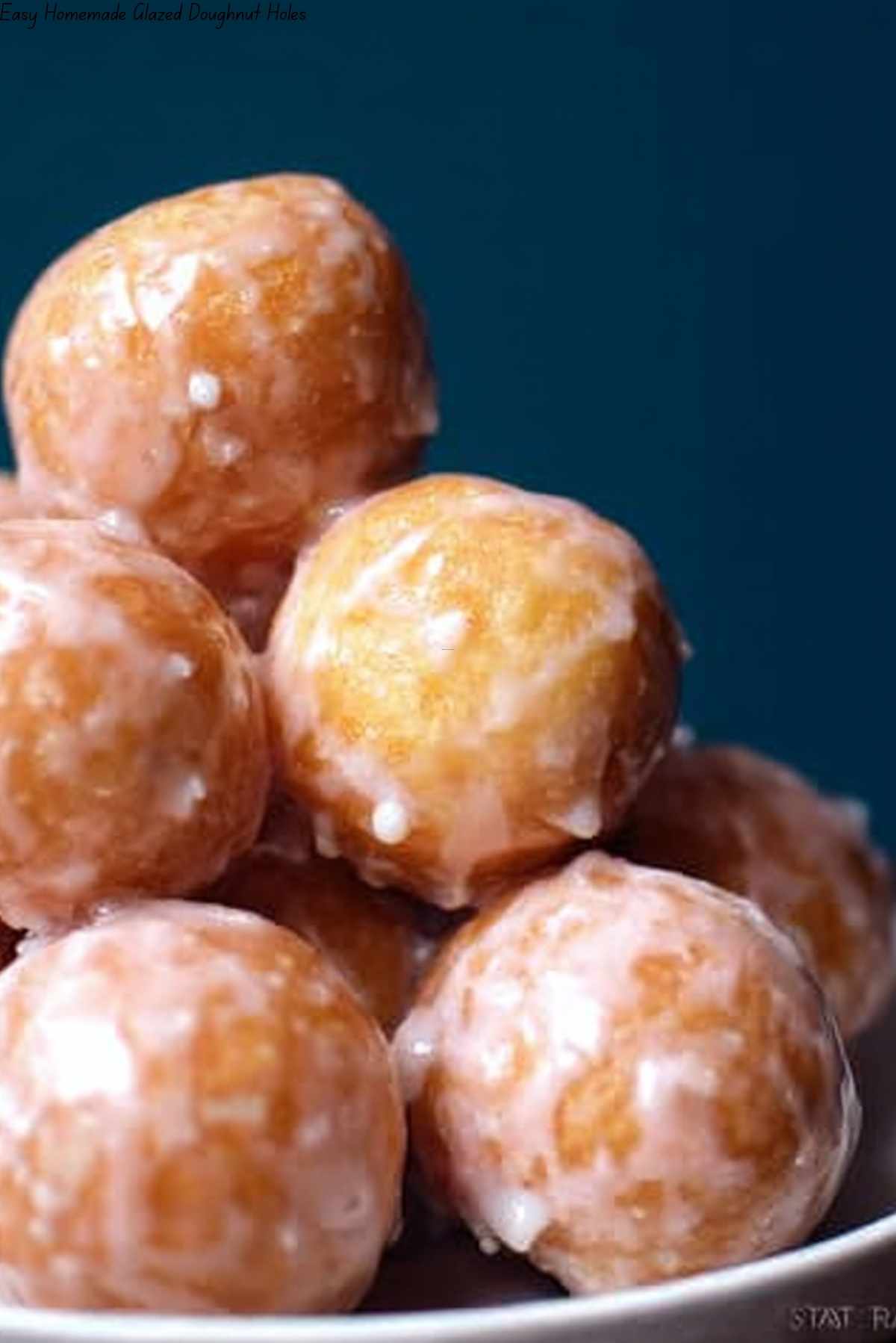Easy Homemade Glazed Doughnut Holes