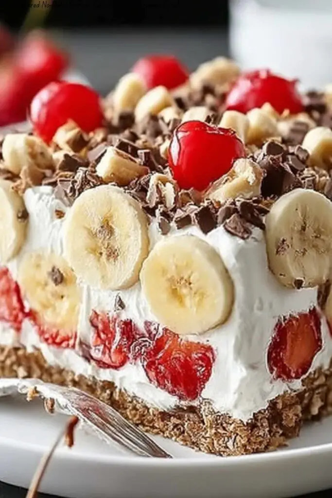 Easy Layered No-Bake Banana Split Cake with Graham Crust