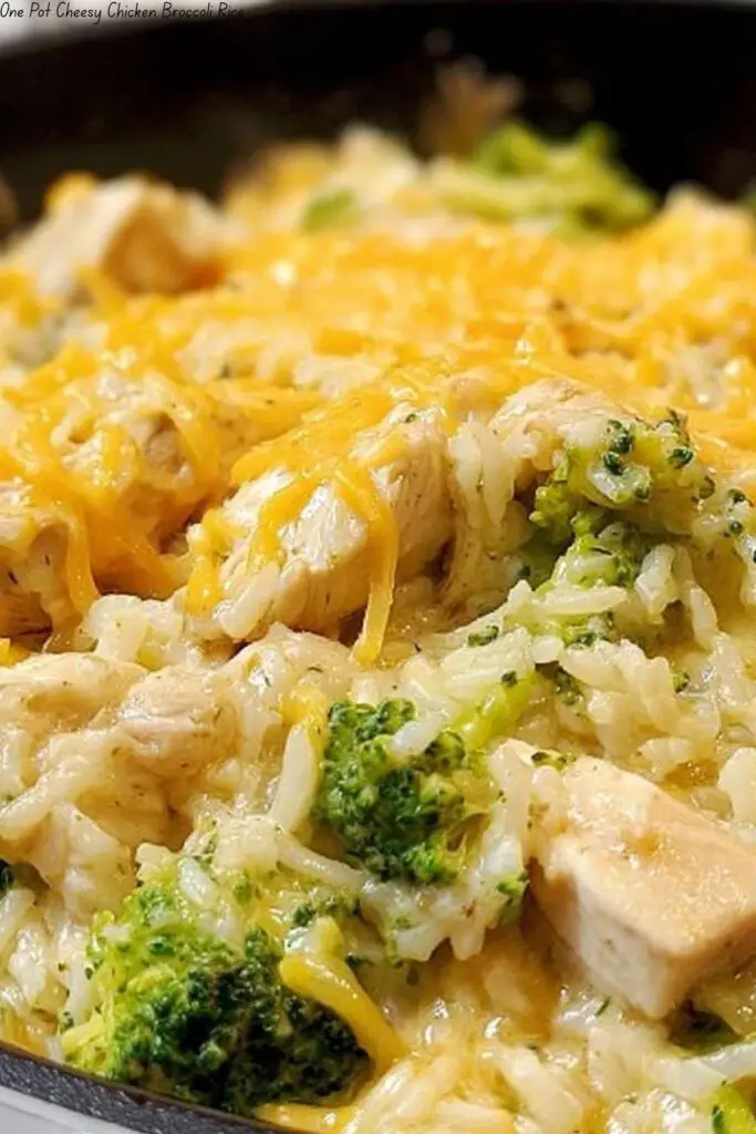 One Pot Cheesy Chicken Broccoli Rice