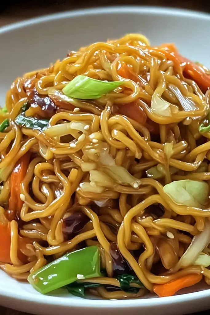 EASY 15-MINUTE LO MEIN RECIPE