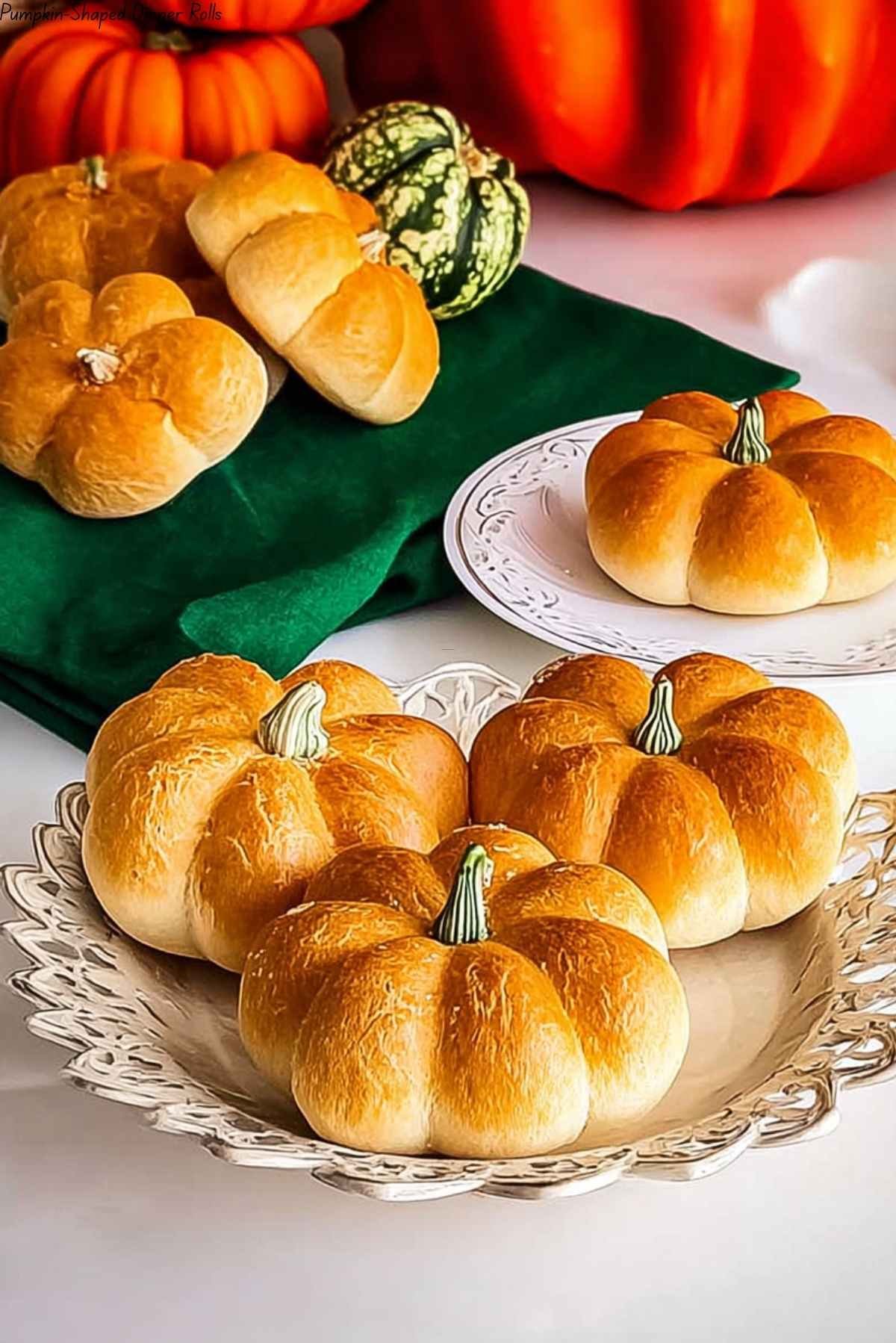 Pumpkin-Shaped Dinner Rolls