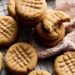 Soft & Thick Peanut Butter Cookies 5 Soft & Thick Peanut Butter Cookies