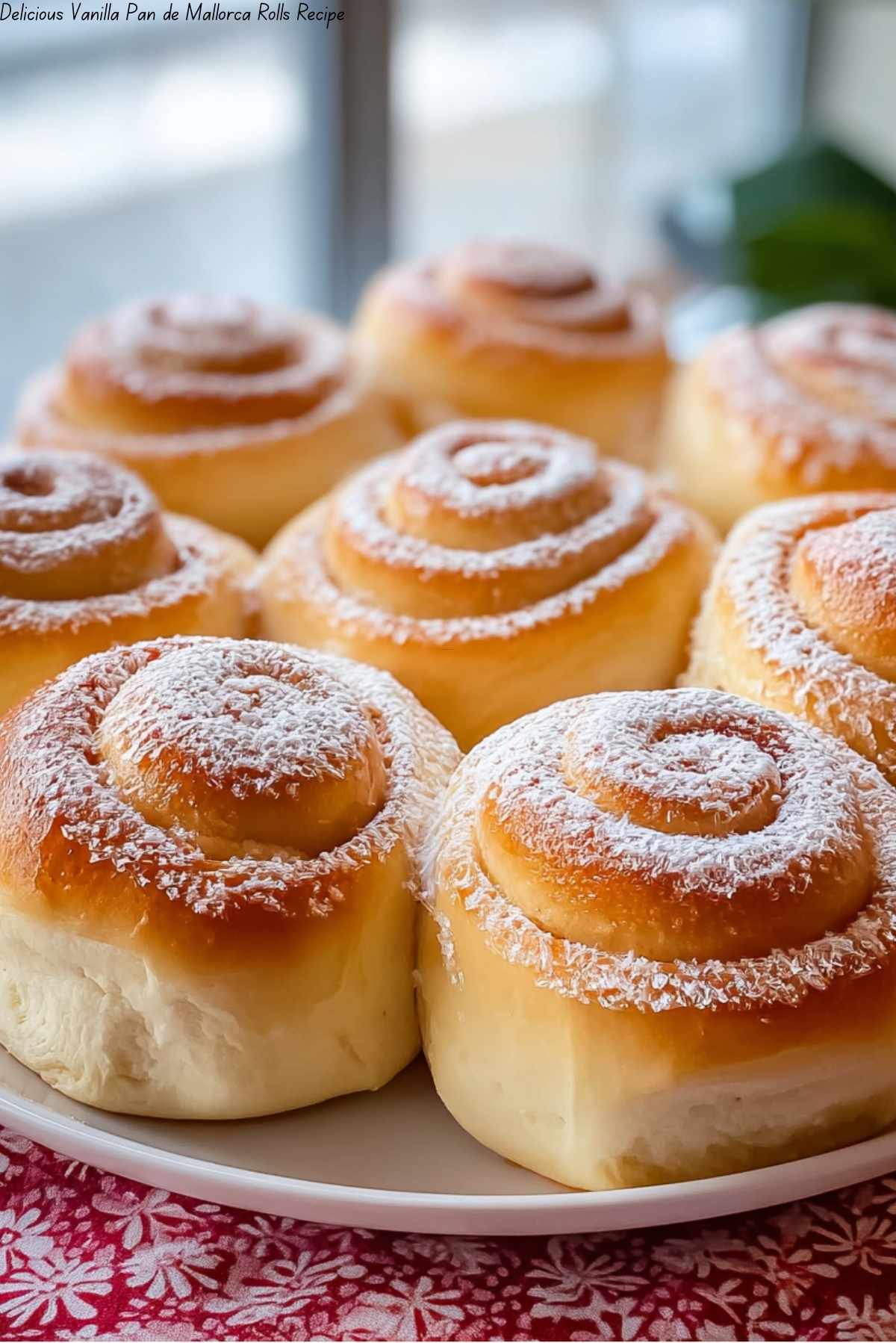Delicious Vanilla Pan de Mallorca Rolls