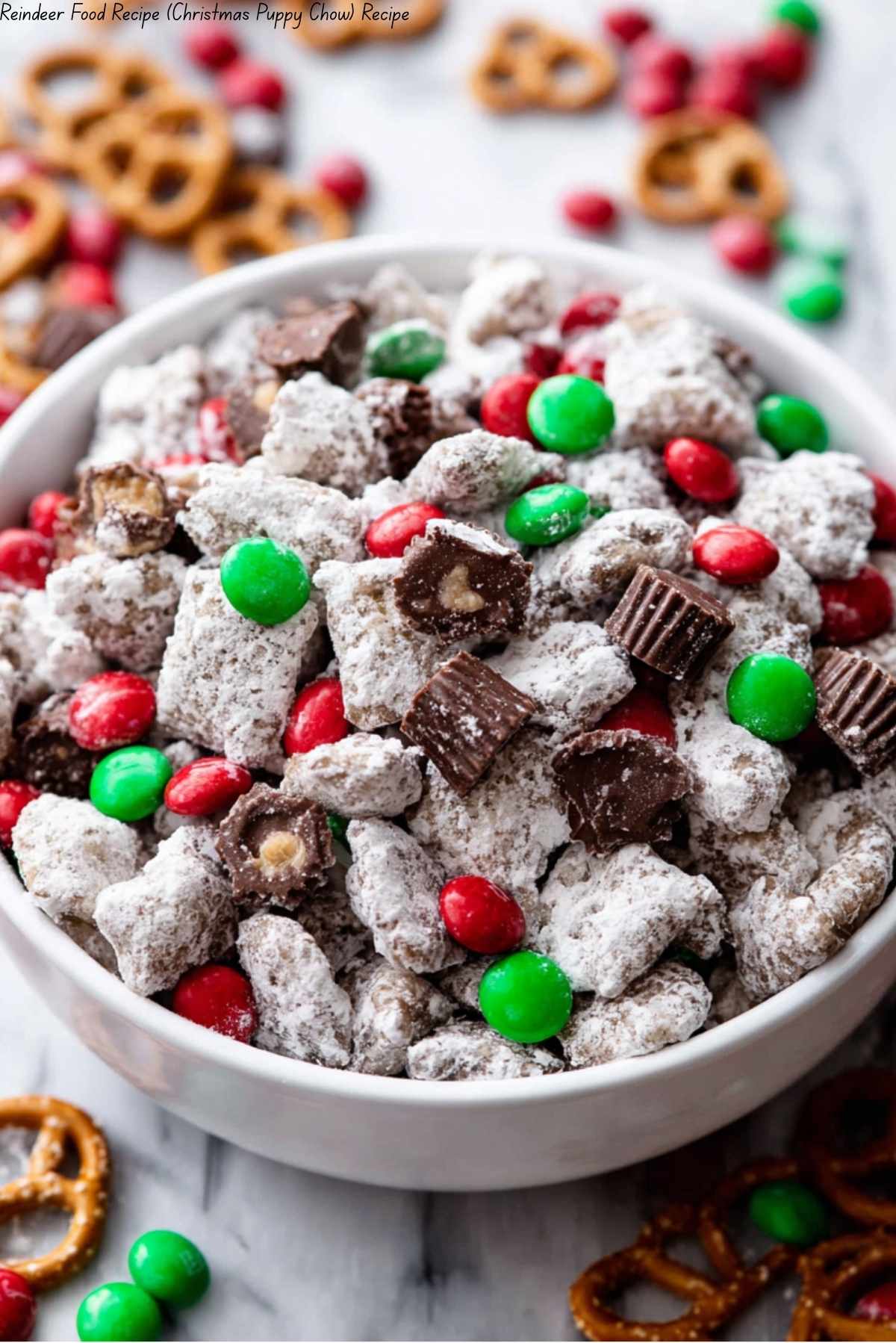 Reindeer Food Recipe (Christmas Puppy Chow)