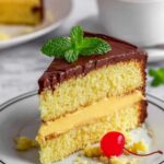 Boston Cream Pie with Chocolate Glaze Recipe