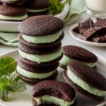 Chocolate Mint Whoopie Pies Recipe