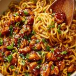 Sticky Garlic Chicken Noodles Recipe